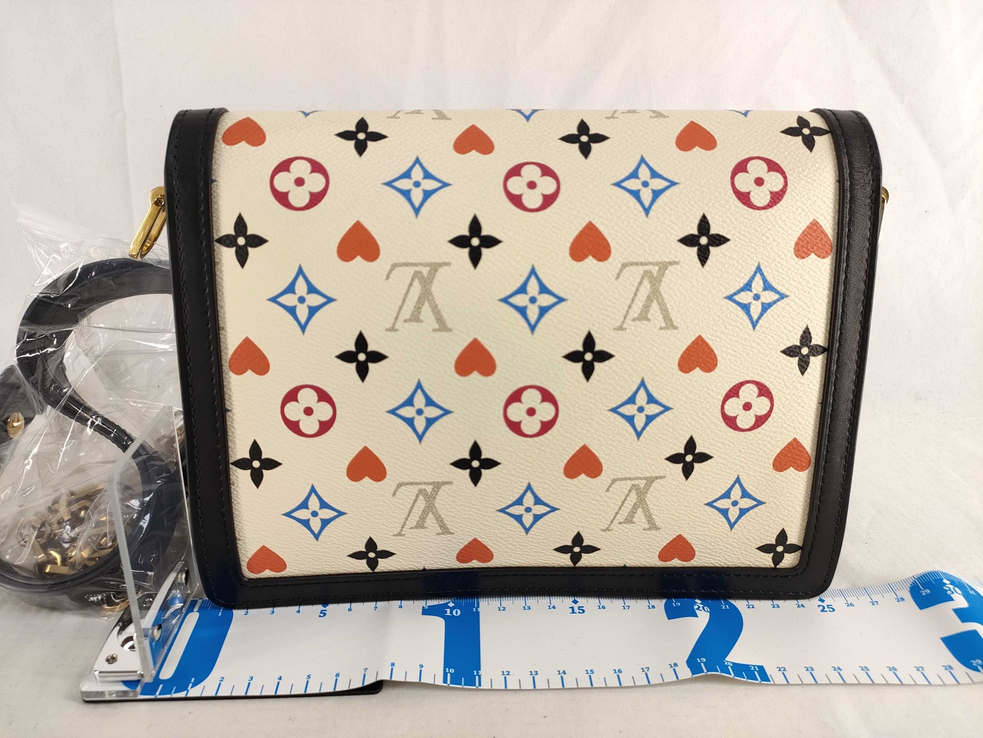 LOUIS VUITTON Louis Vuitton Dauphine Shoulder Bag