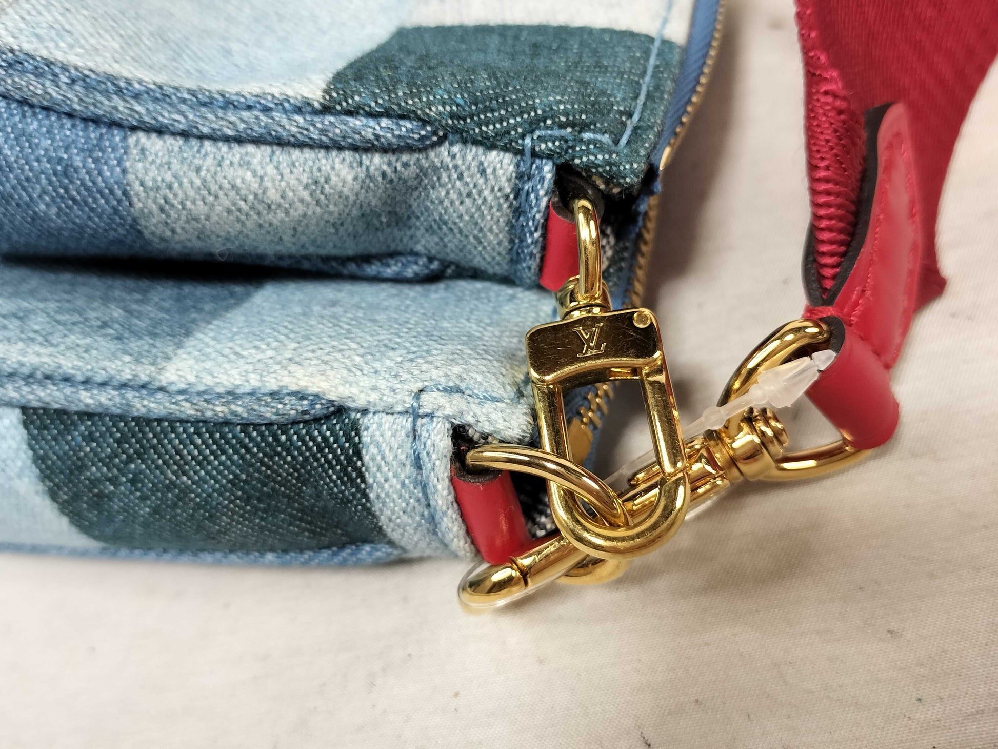 LOUIS VUITTON Monogram Multi Pochette Accessoires Shoulder Bag