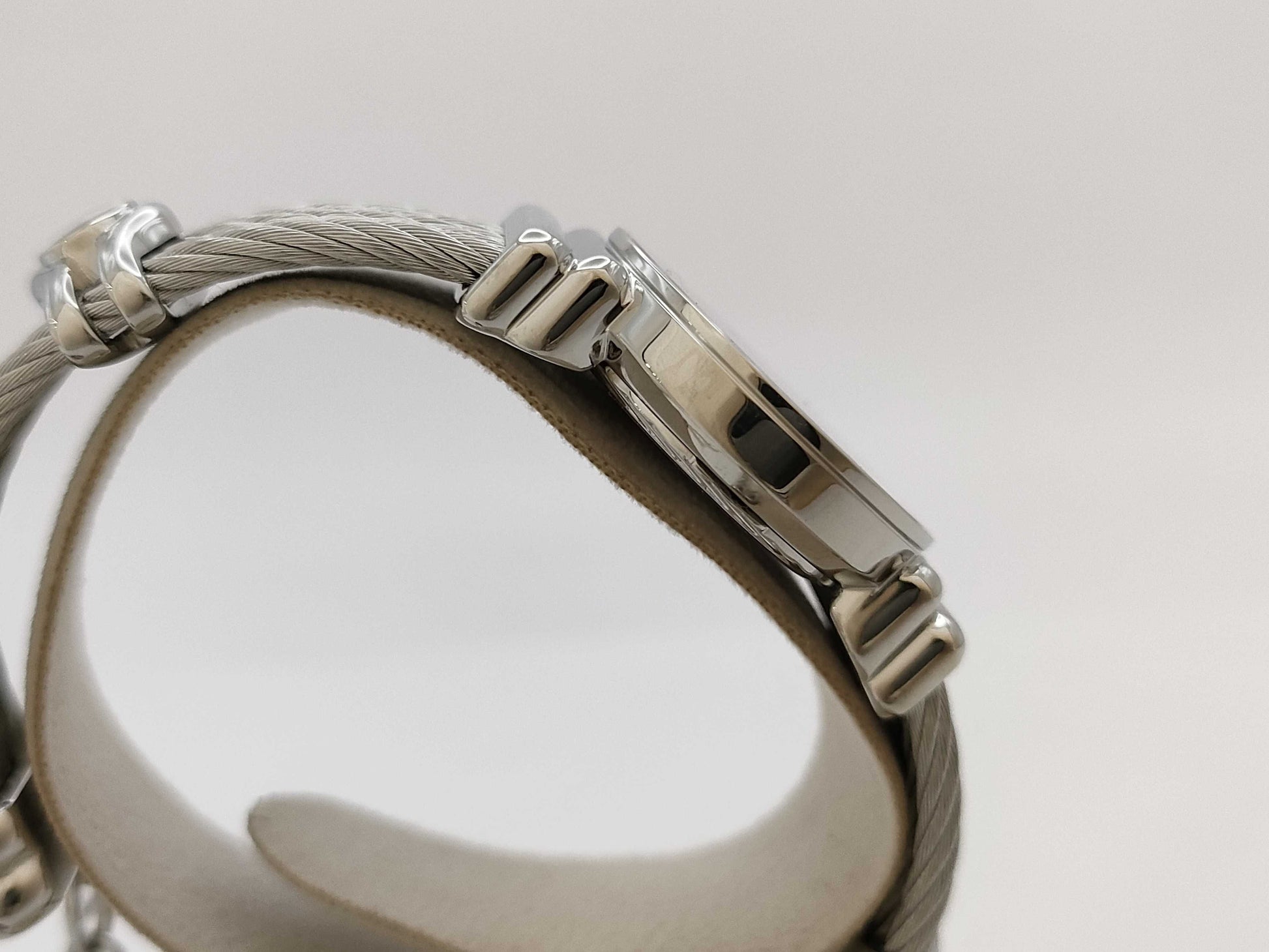 CHARRIOL 028SPI.540.553 G05853 Quartz Purple Shell Dial Women's Watch