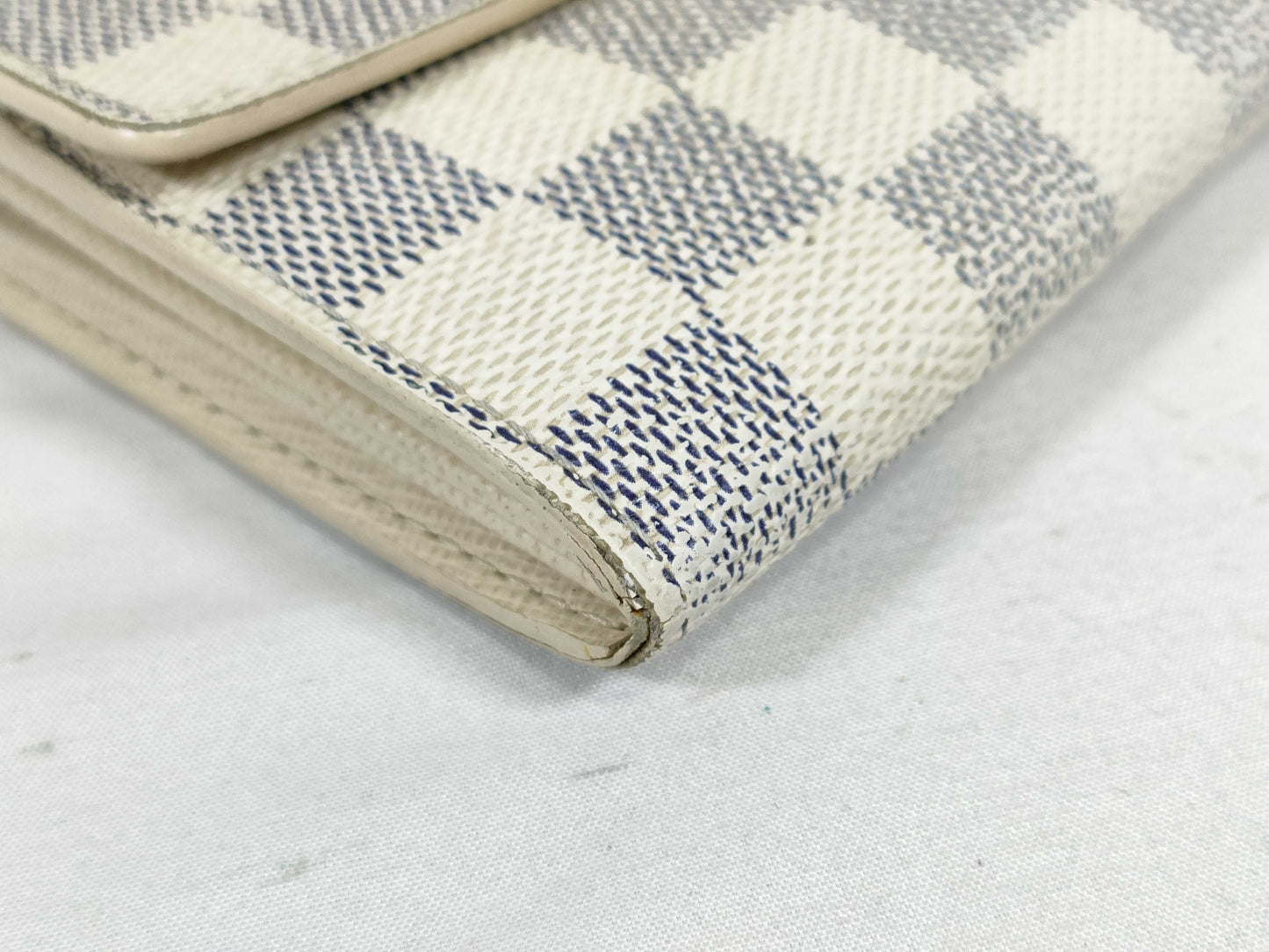 LOUIS VUITTON Damier Azur Louis Vuitton Damier Wallet Wallet