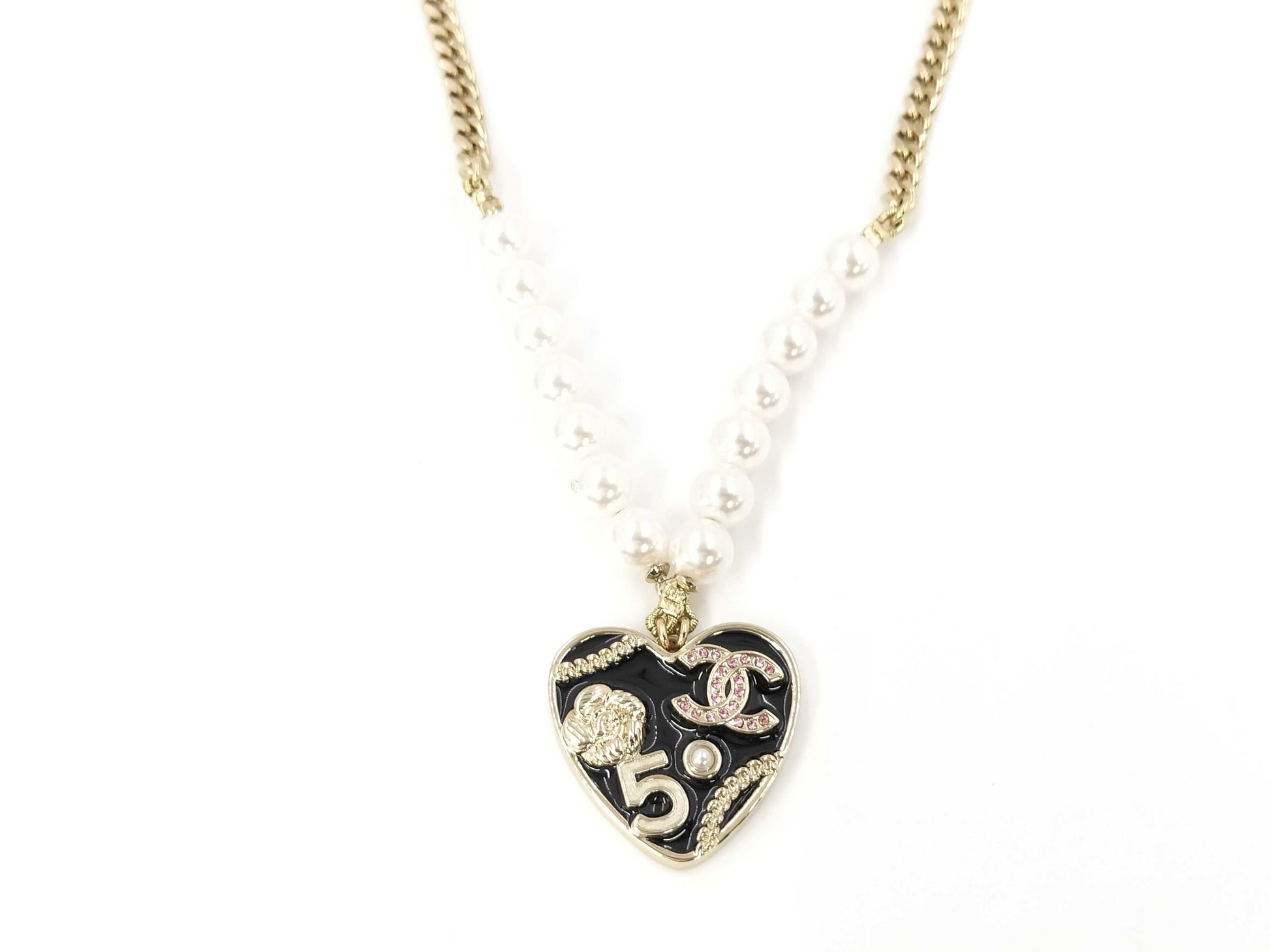 CHANEL NO.5 Heart Necklace B24 Necklace