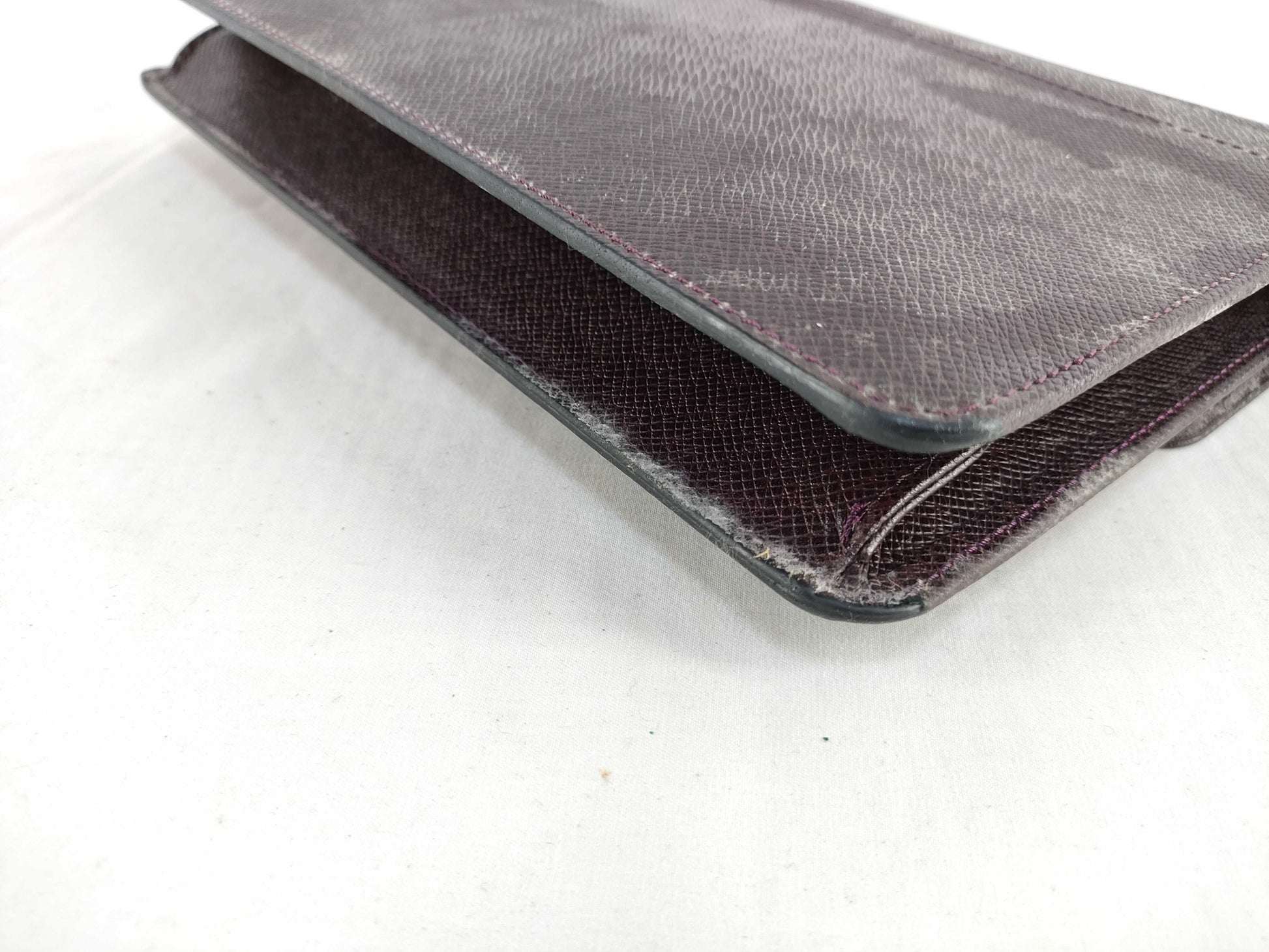 LOUIS VUITTON Taiga Taiga Pochette Clad Second Bag