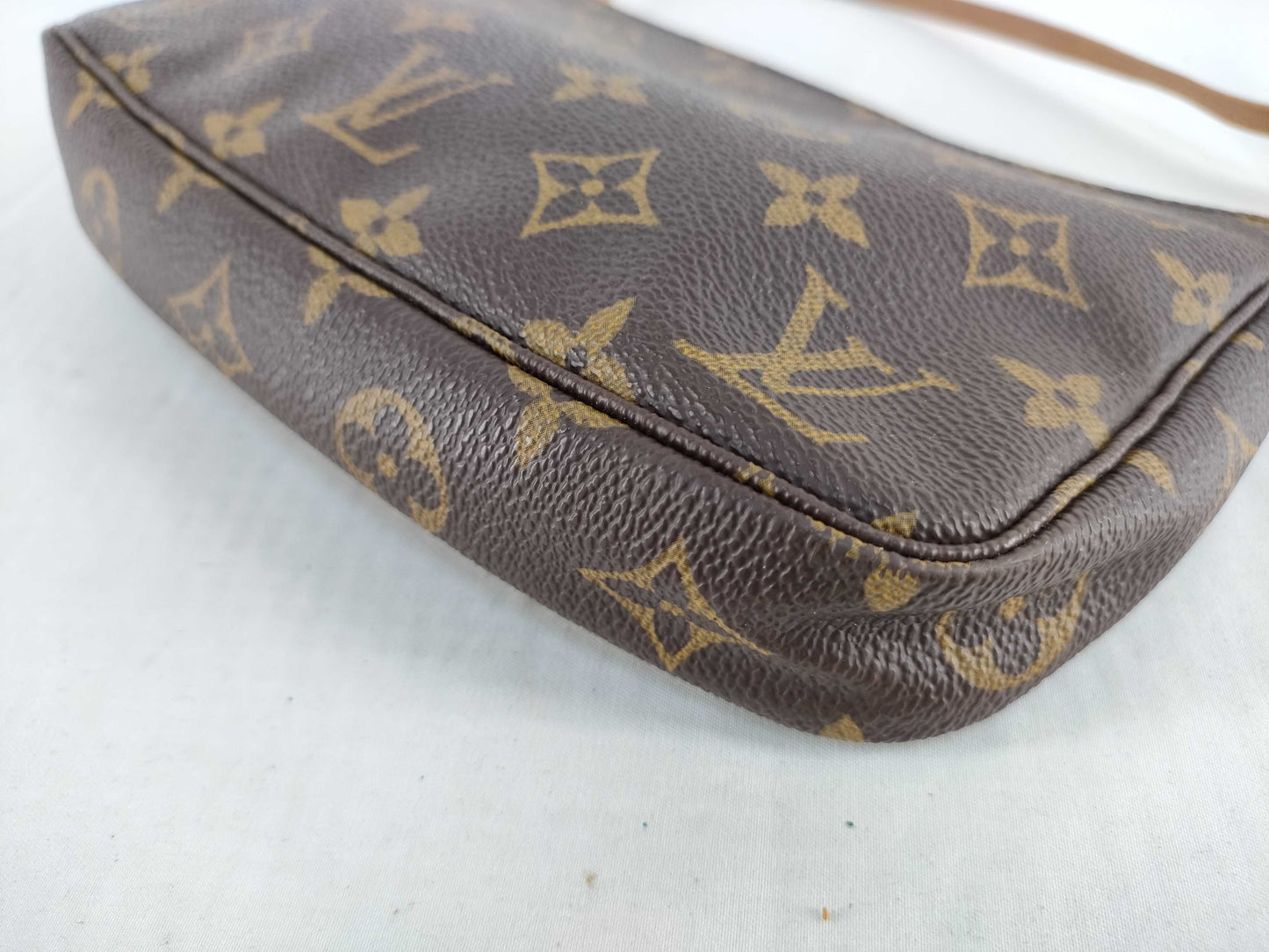 LOUIS VUITTON Monogram Accessoir Monogram VI0999 Pouch