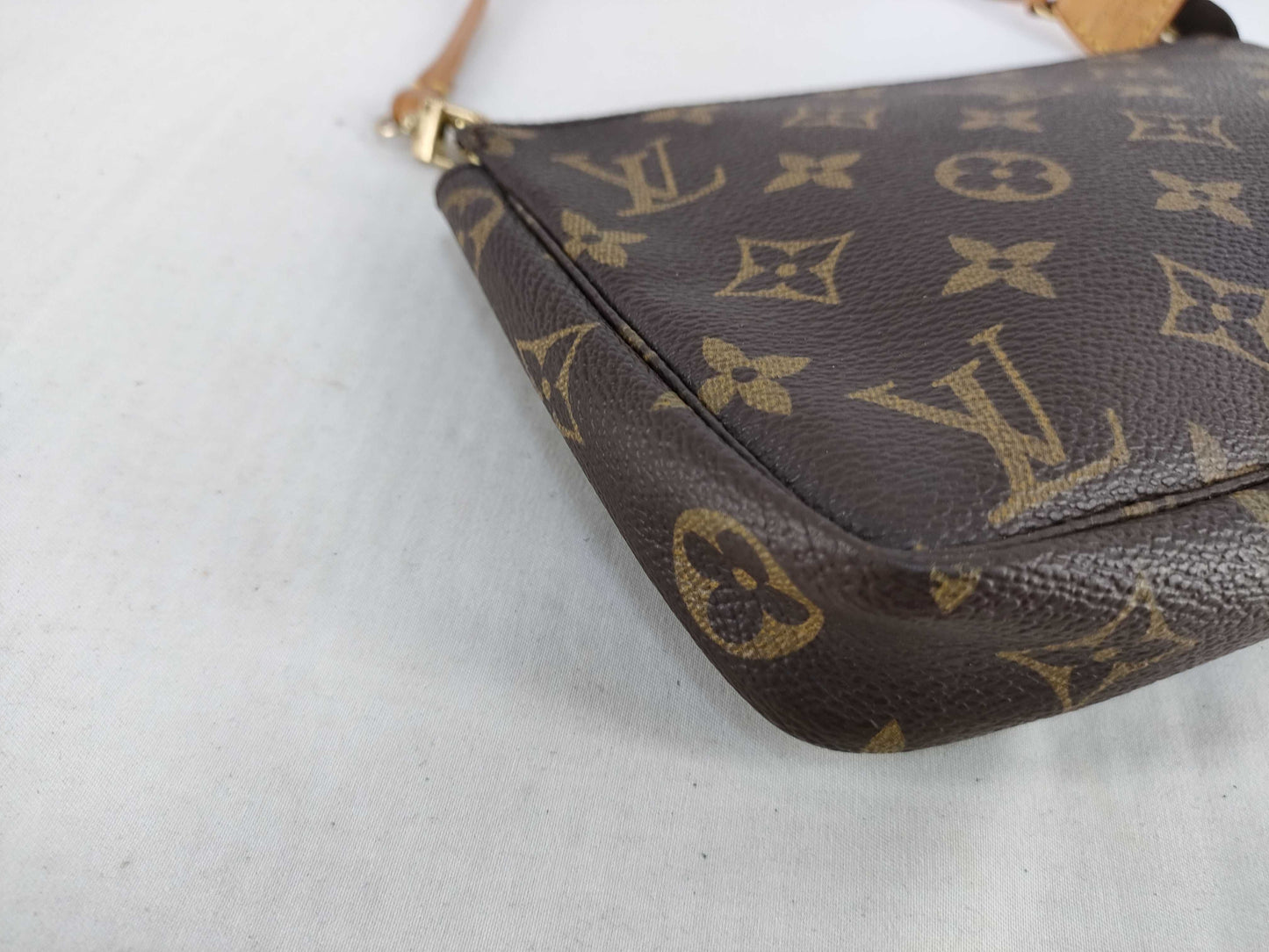 LOUIS VUITTON Monogram Accessoir Monogram AR1914 Pouch