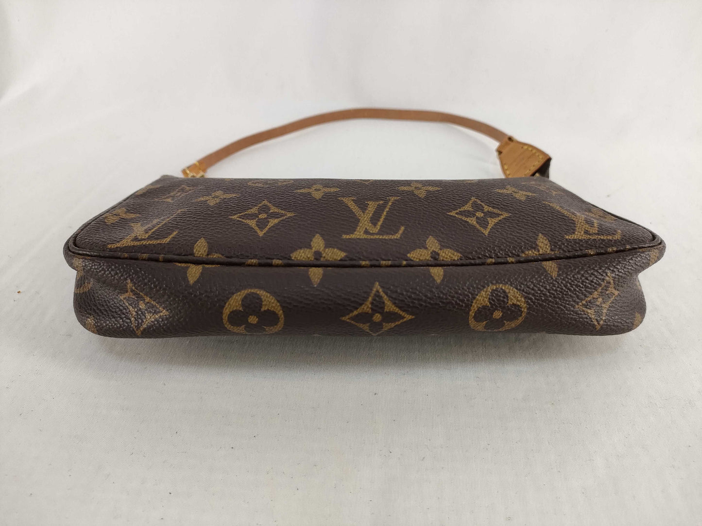 LOUIS VUITTON Monogram Accessoir Monogram AR0998 Pouch