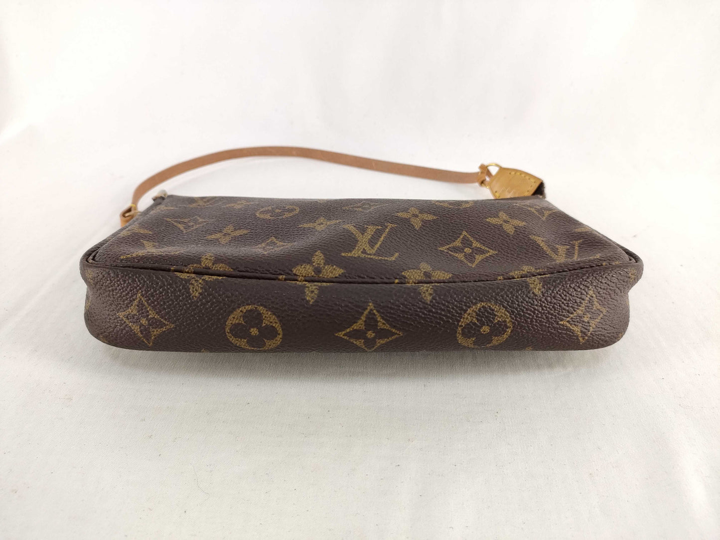 LOUIS VUITTON Monogram Accessoir Monogram AR0030 Pouch