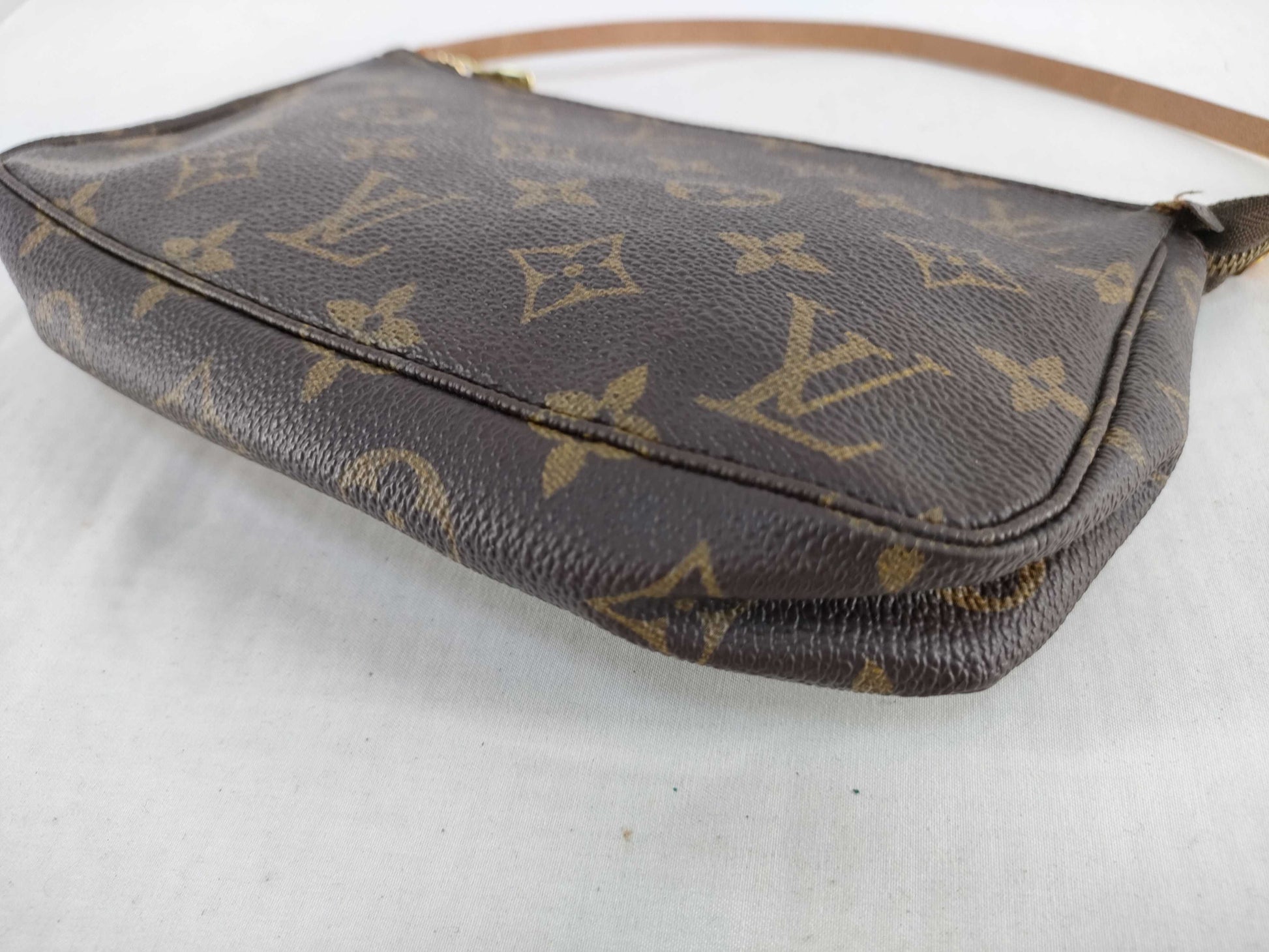 LOUIS VUITTON Monogram Accessoir Monogram TH0954 Pouch