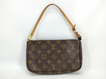 LOUIS VUITTON Monogram LOUIS VUITTON Pochette Accessoir M51980 Handbag