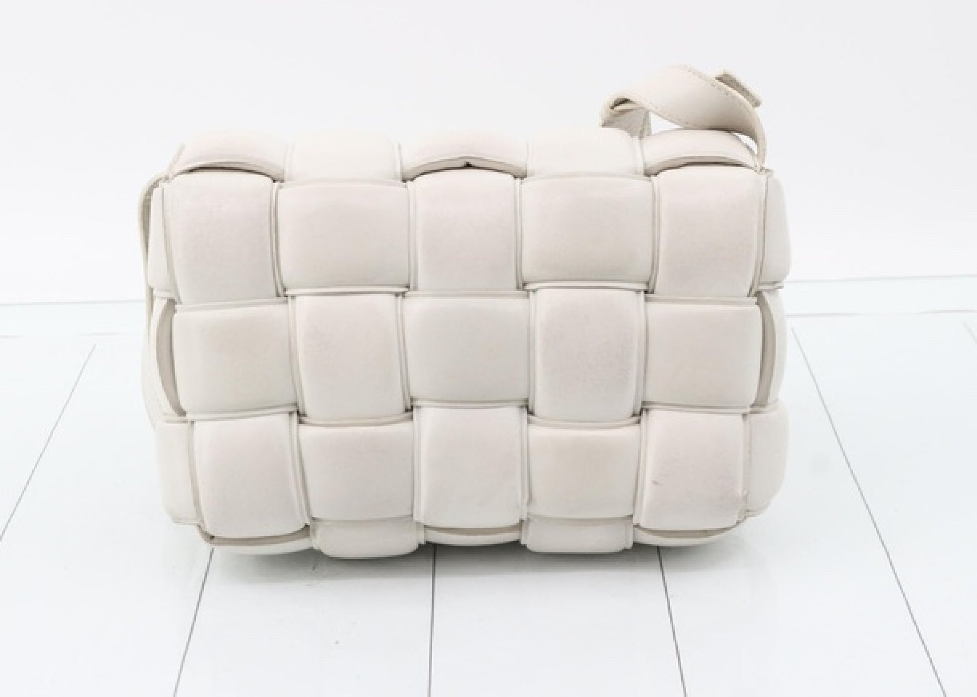 BOTTEGA VENETA Shoulder Bag Maxi Intrecciato Shoulder Bag