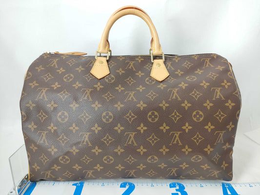 LOUIS VUITTON Monogram Vuitton Keypol 40 Boston Bag