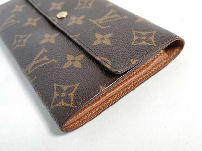 LOUIS VUITTON Monogram LV Wallet