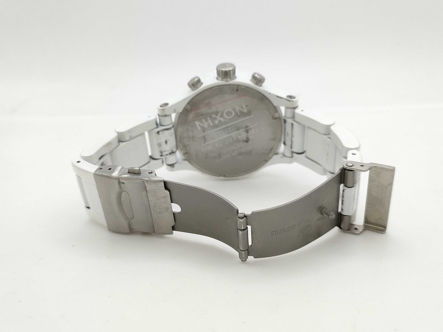 Nixon 42-20 White Chrono 14F Quartz Immovable Men's Watch