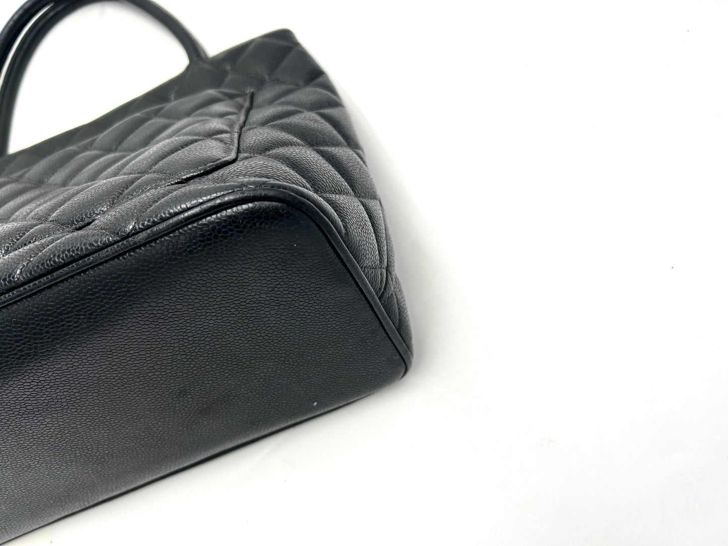 CHANEL Reissue Tote Caviar Skin Gold Hardware Bag