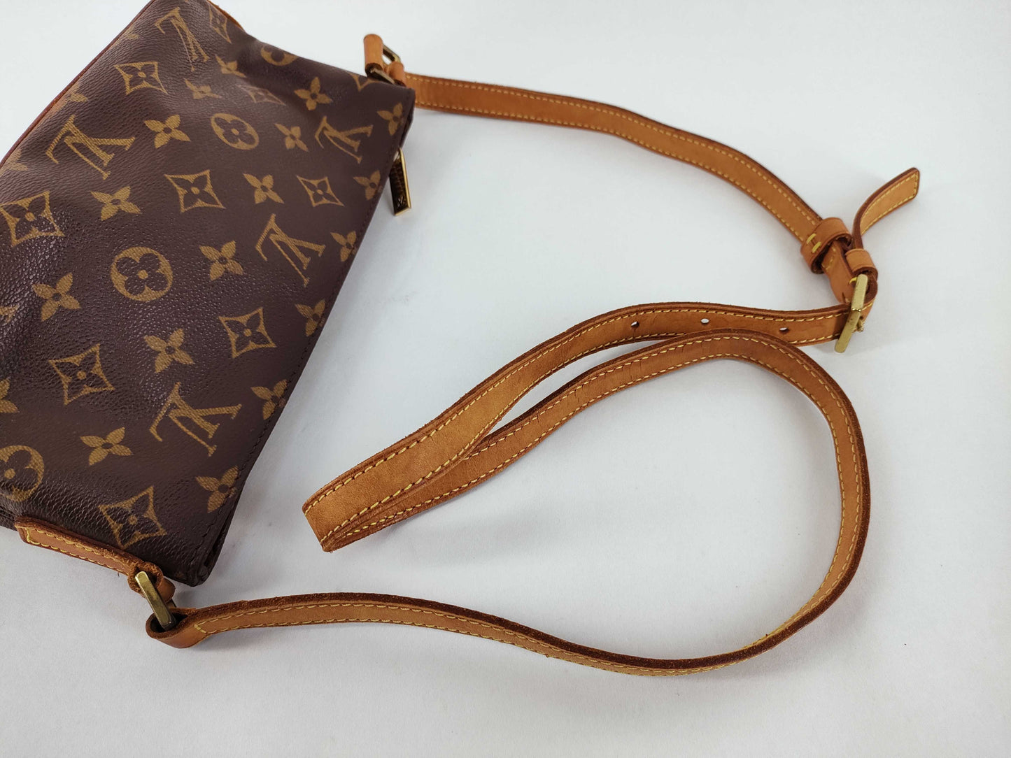 LOUIS VUITTON Monogram LV Trotter M51240 Monogram Shoulder Bag