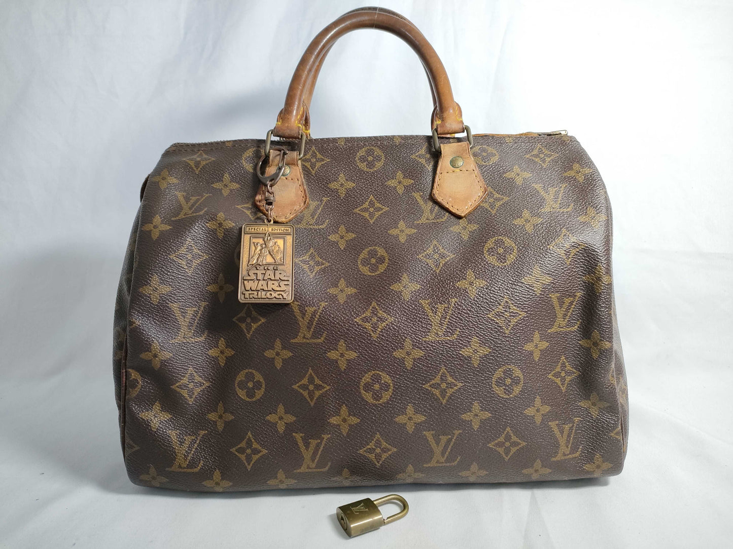 LOUIS VUITTON Monogram Vuitton Bag Handbag
