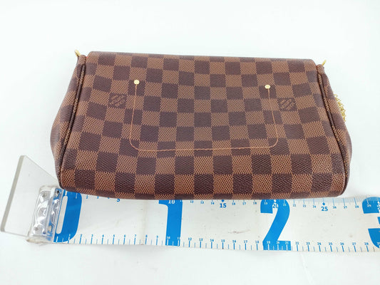 LOUIS VUITTON Damier Favorite MM 2-Way Accessory Pouch Shoulder Bag