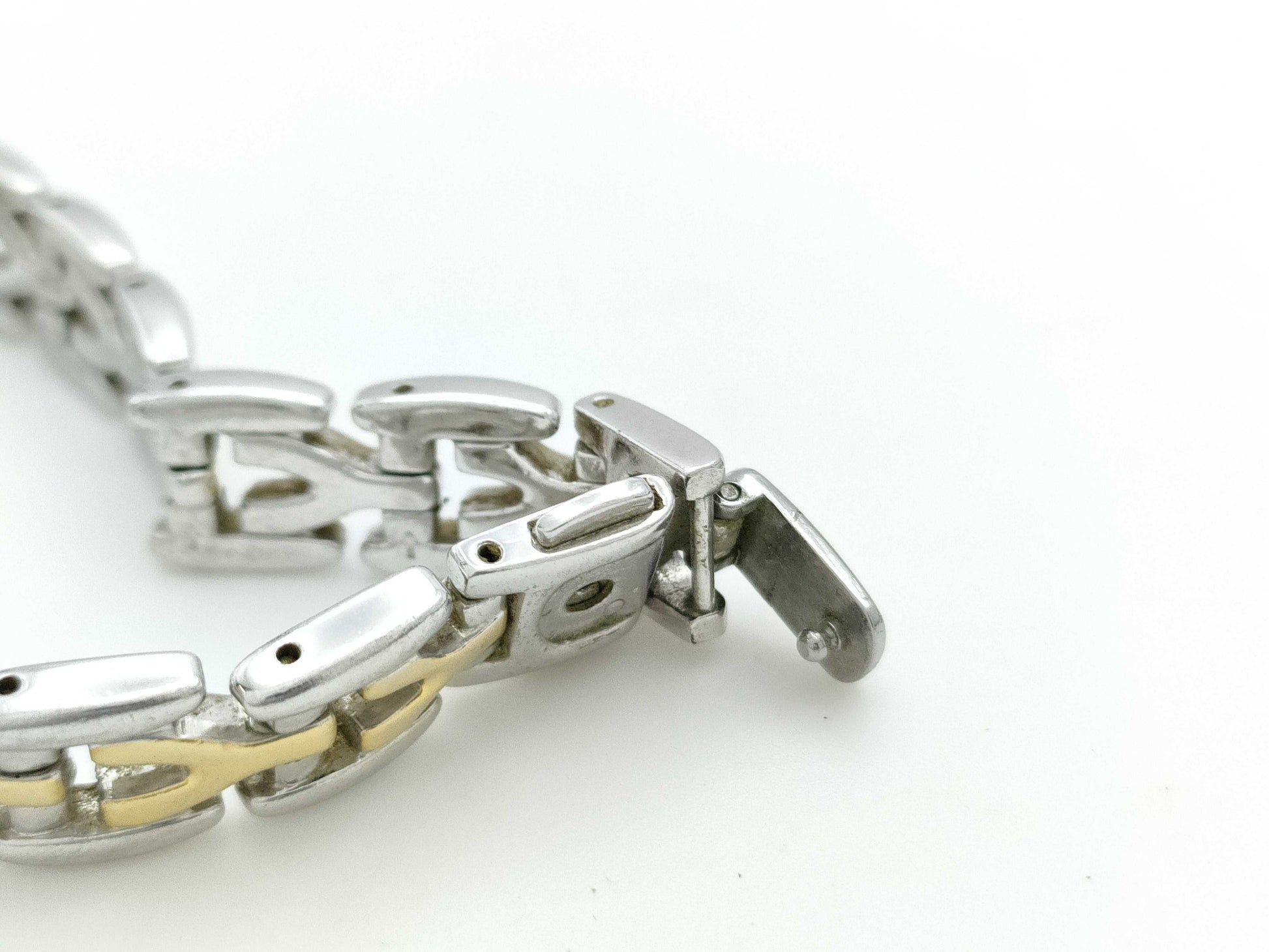 Yves Saint Laurent YSL 5421-H08314 970382 Quartz Immovable Women's Watch