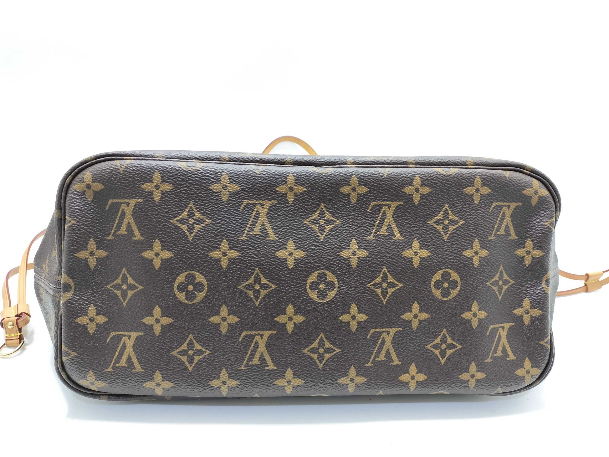 LOUIS VUITTON Monogram Vuitton Monogram Neverful MM Tote Bag