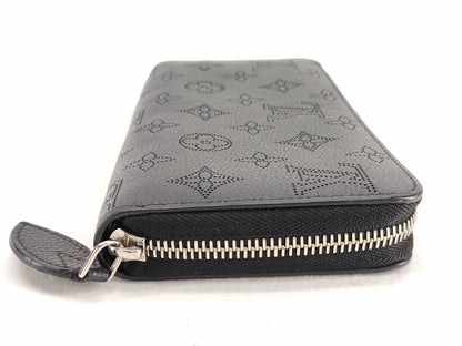 LOUIS VUITTON Mahina Zippy Wallet M61867 Wallet