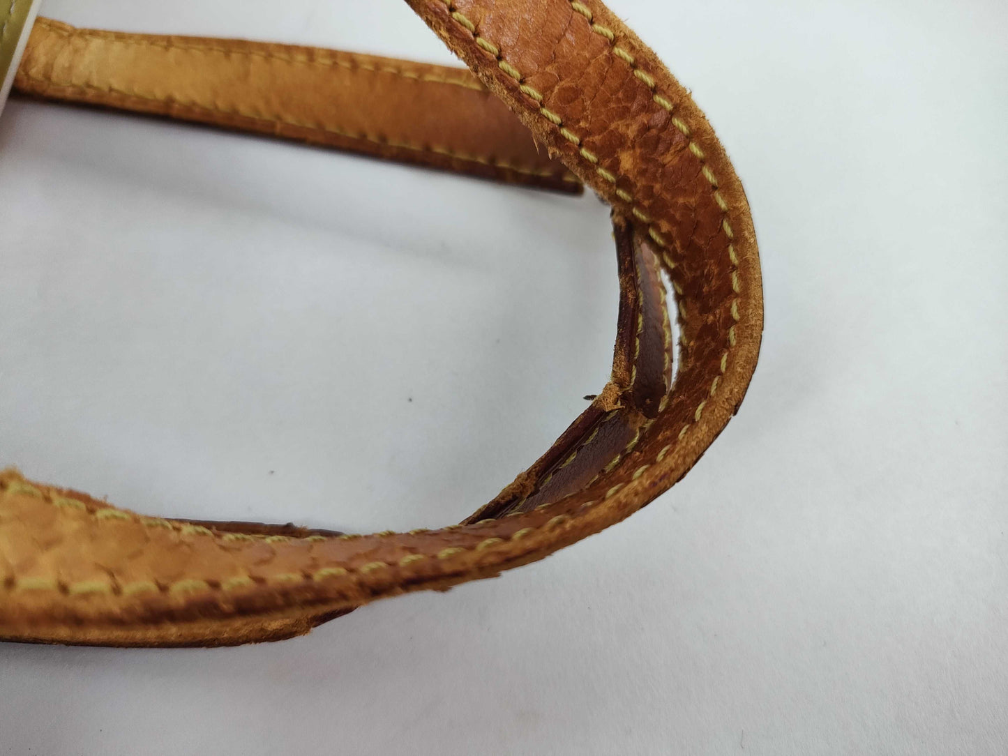 LOUIS VUITTON Vernis Louis Vuitton Vernis Enamel Yellow Handbag