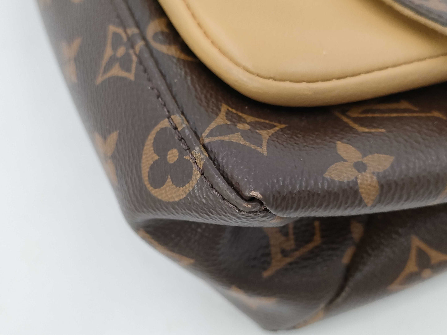 LOUIS VUITTON LOUIS VUITTON Monogram Marignan Bag