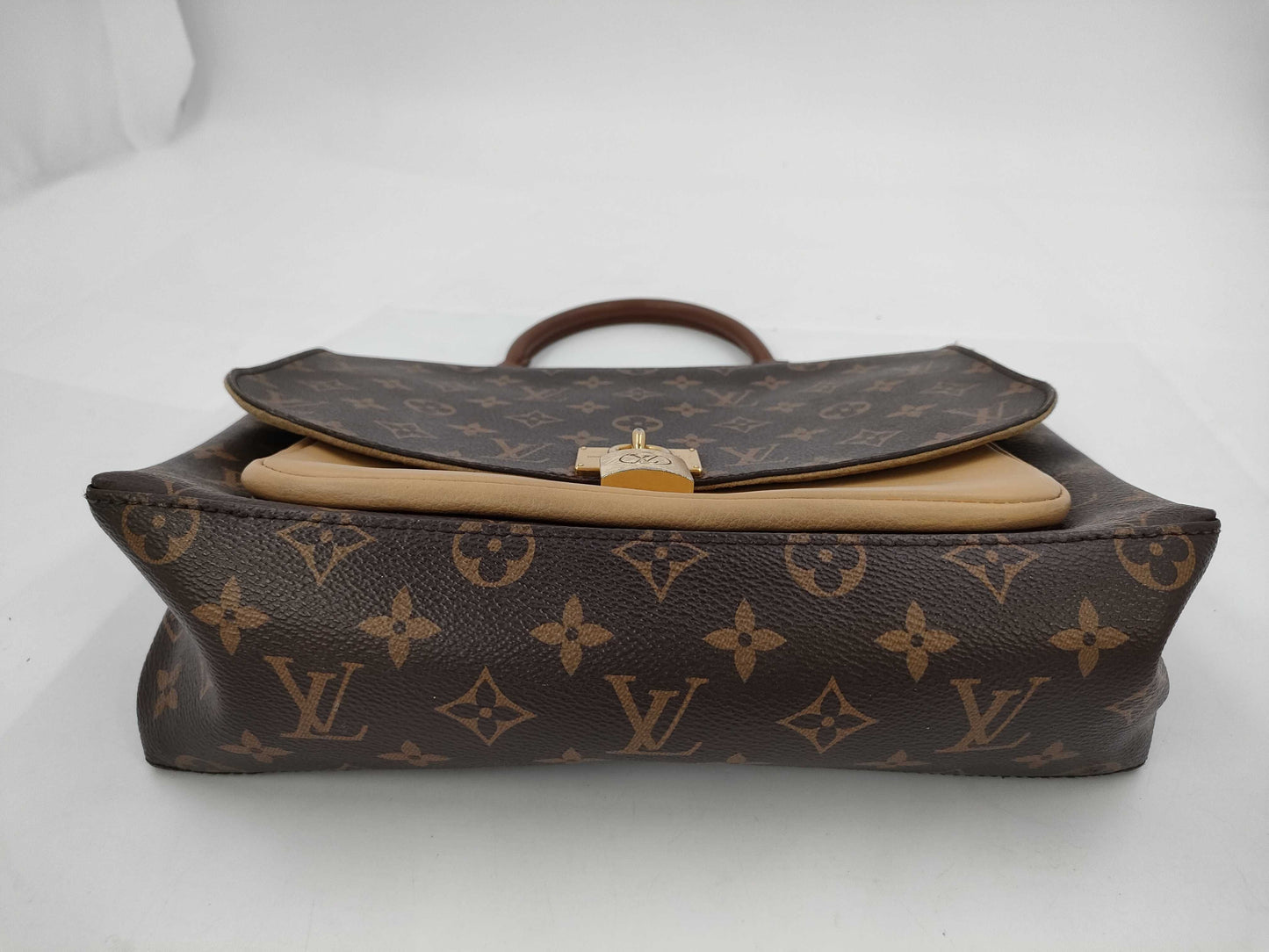 LOUIS VUITTON LOUIS VUITTON Monogram Marignan Bag