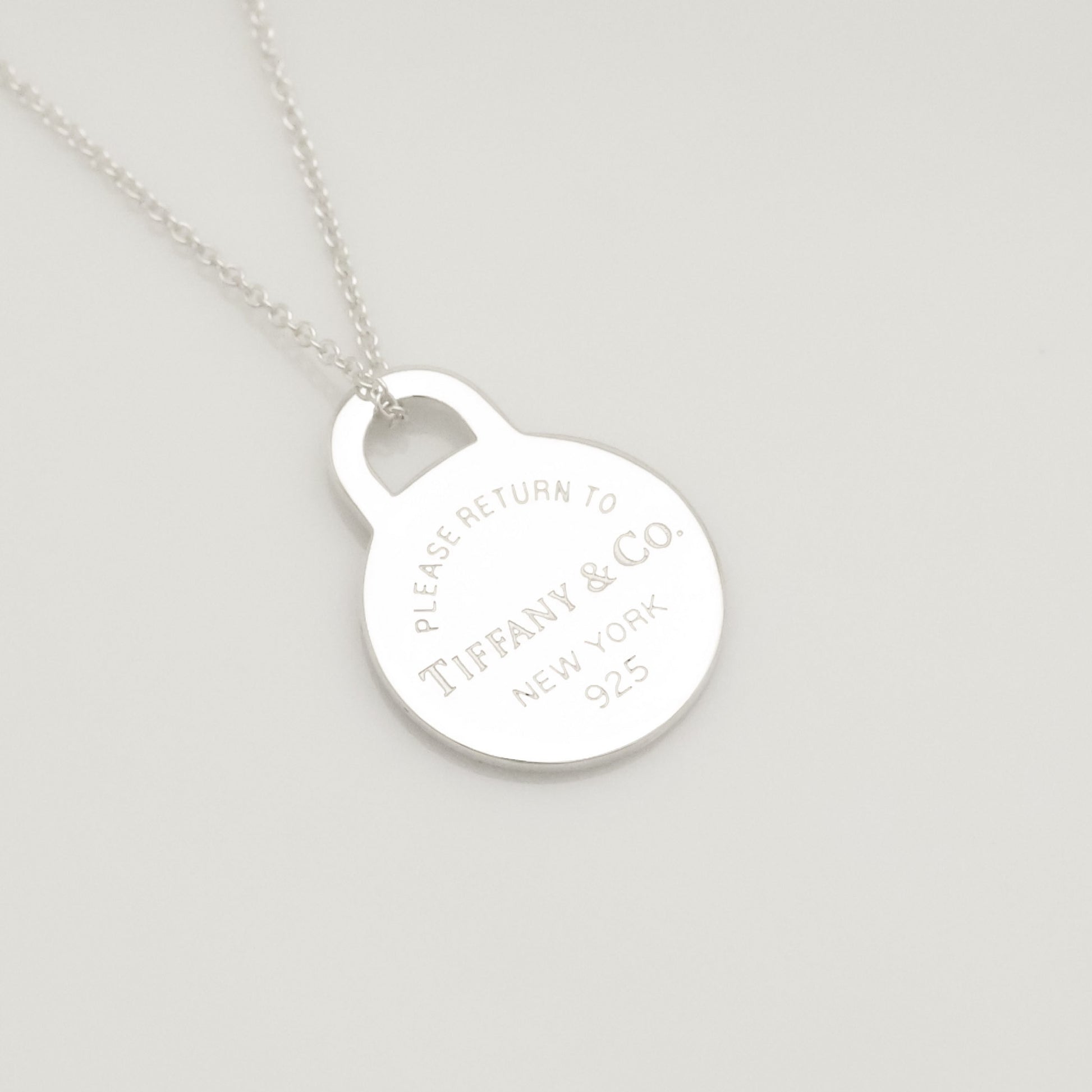 Tiffany&Co. Tiffany&Co. Tiffany&Co. Tiffany&Co. Return to Tiffany Round Tag Necklace Silver 925 SV925 Weight 3.46g Necklace