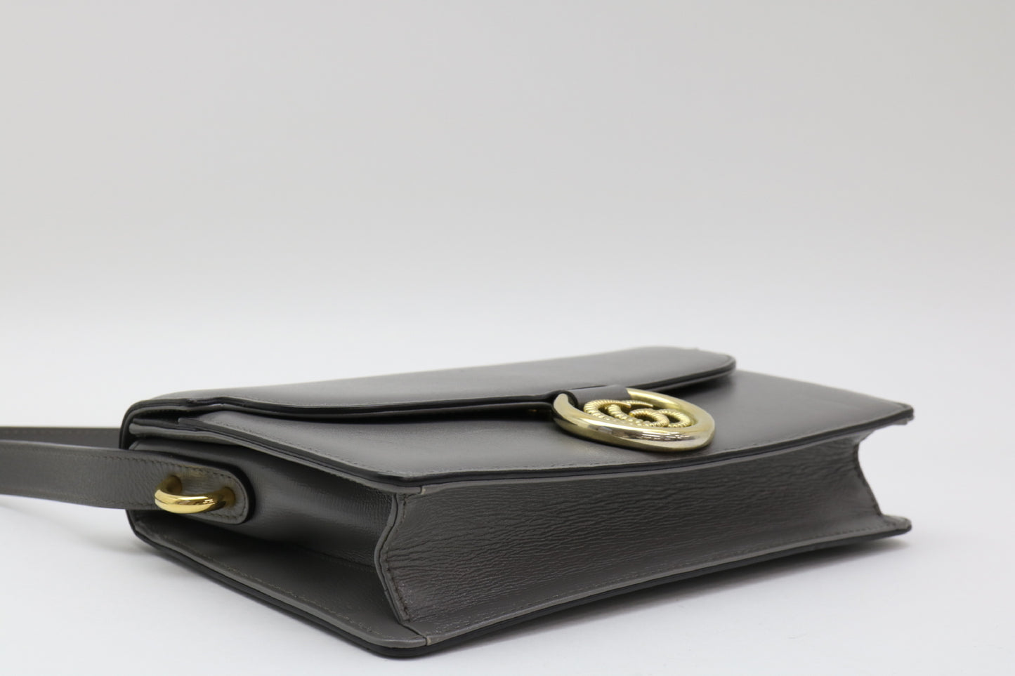 GUCCI GG Leather GG Marmont Shoulder Bag