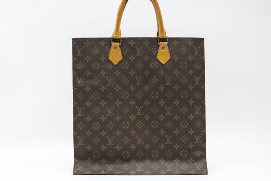 LOUIS VUITTON Monogram Sac Plat Handbag