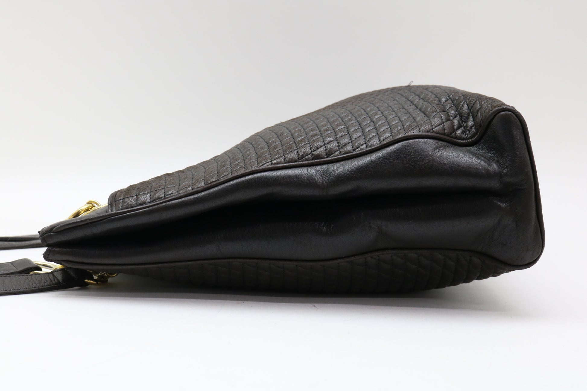 BALLY quilted leather shoulder bag