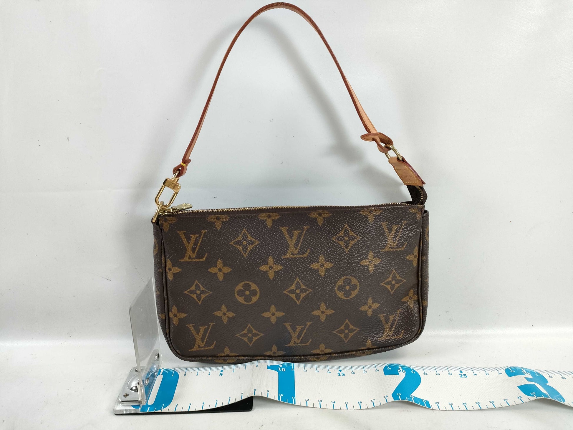 LOUIS VUITTON Monogram Accessoires M51980 Shoulder Bag