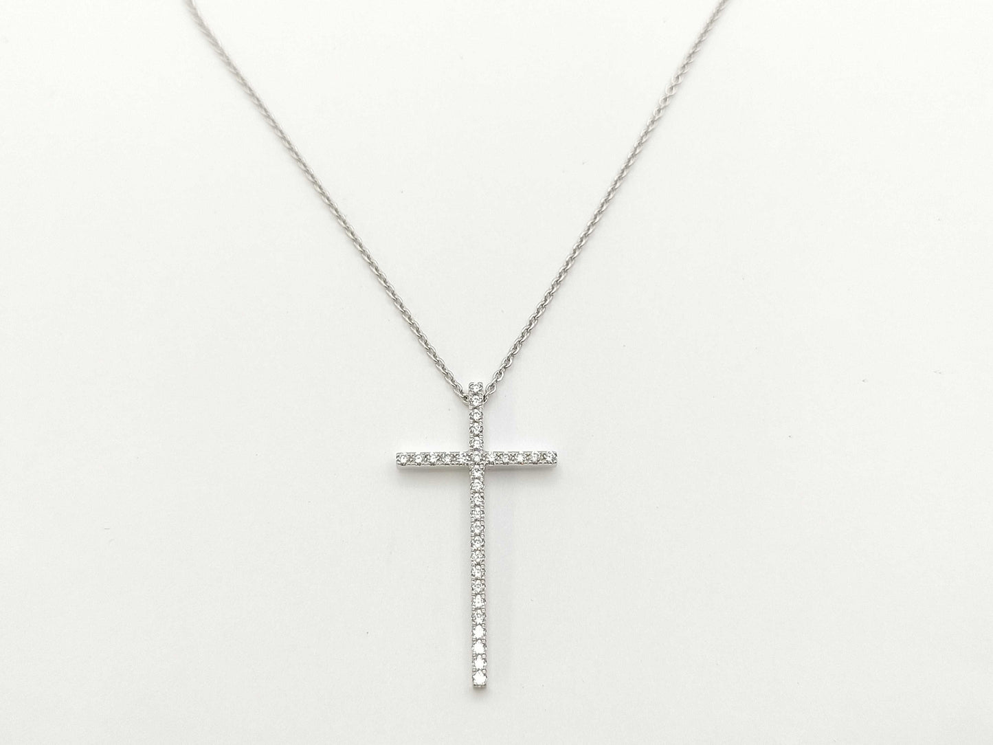 Tiffany & Co. Metro Cross Diamond Necklace in 750 White Gold, 4.0g 