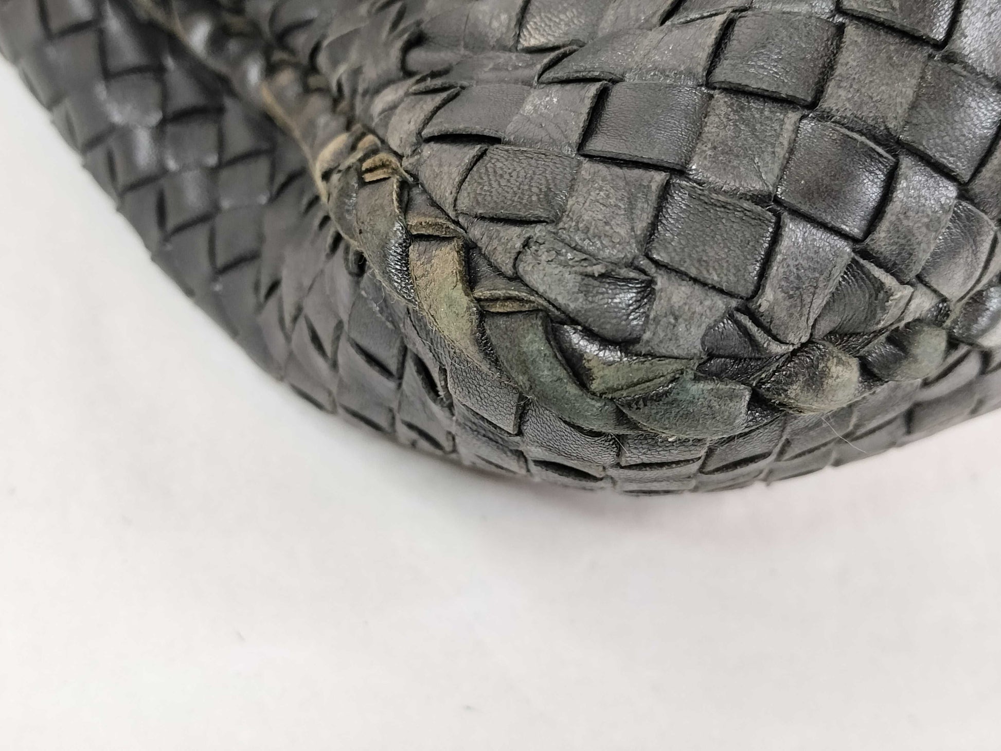 BOTTEGA VENETA Intrecciato Bottega Veneta Hobo Black Shoulder Bag