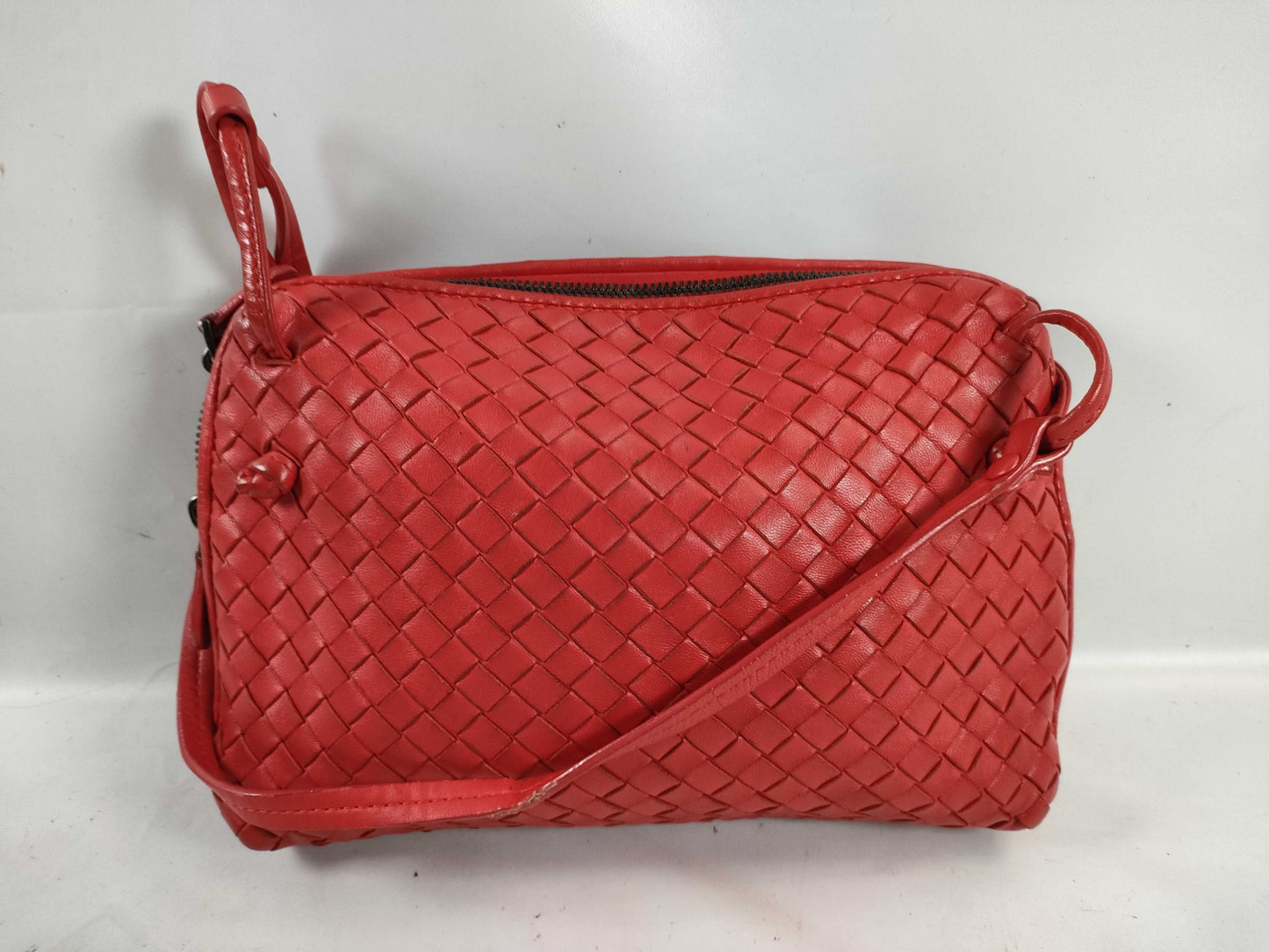 BOTTEGA VENETA Intrecciato Leather Shoulder Bag in Red