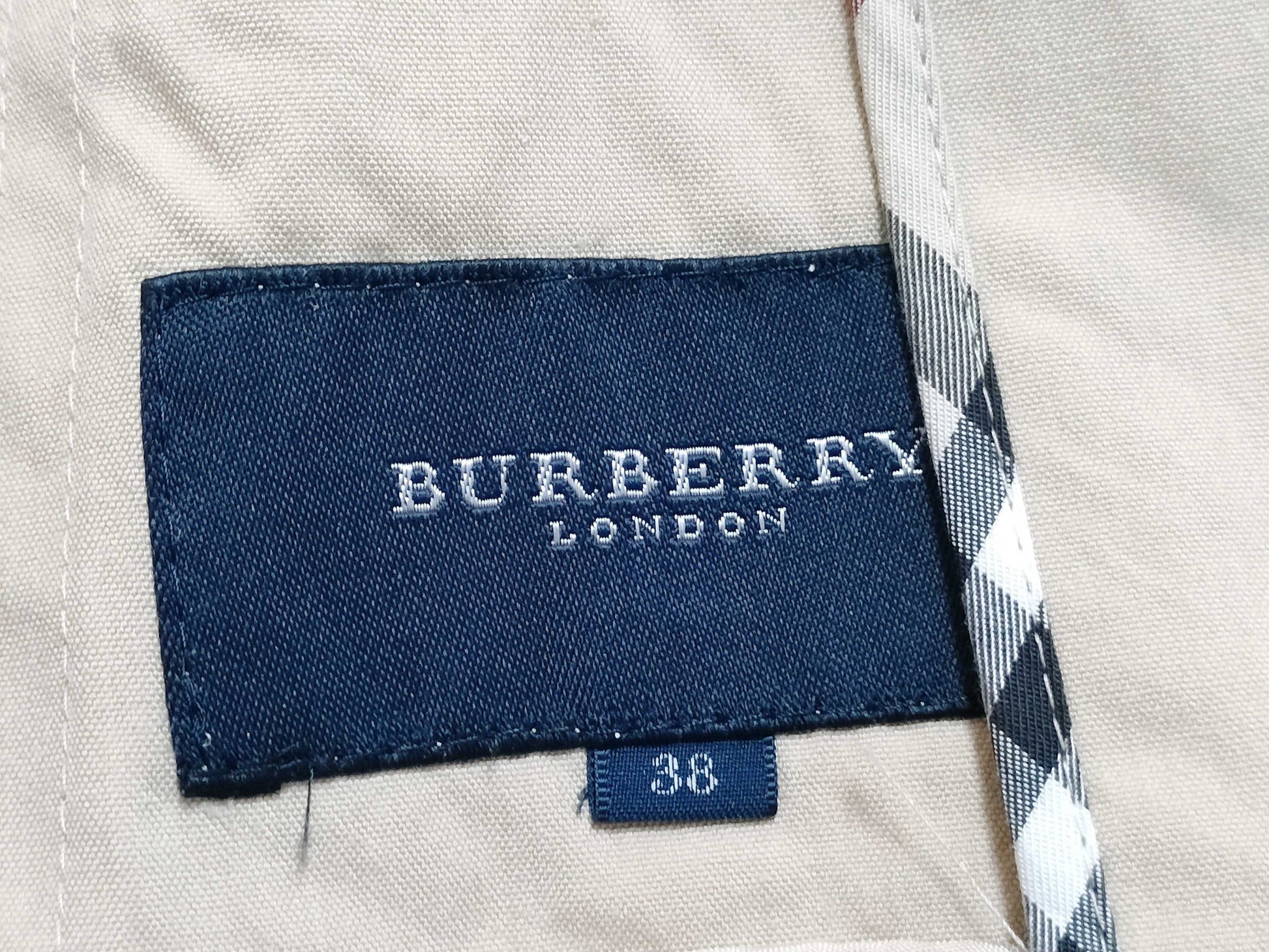 BURBERRY LONDON Nova Check Jacket Size 38