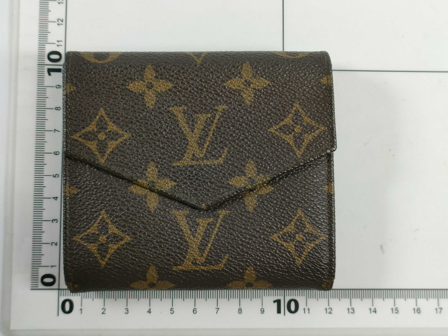 LOUIS VUITTON Monogram Wallet