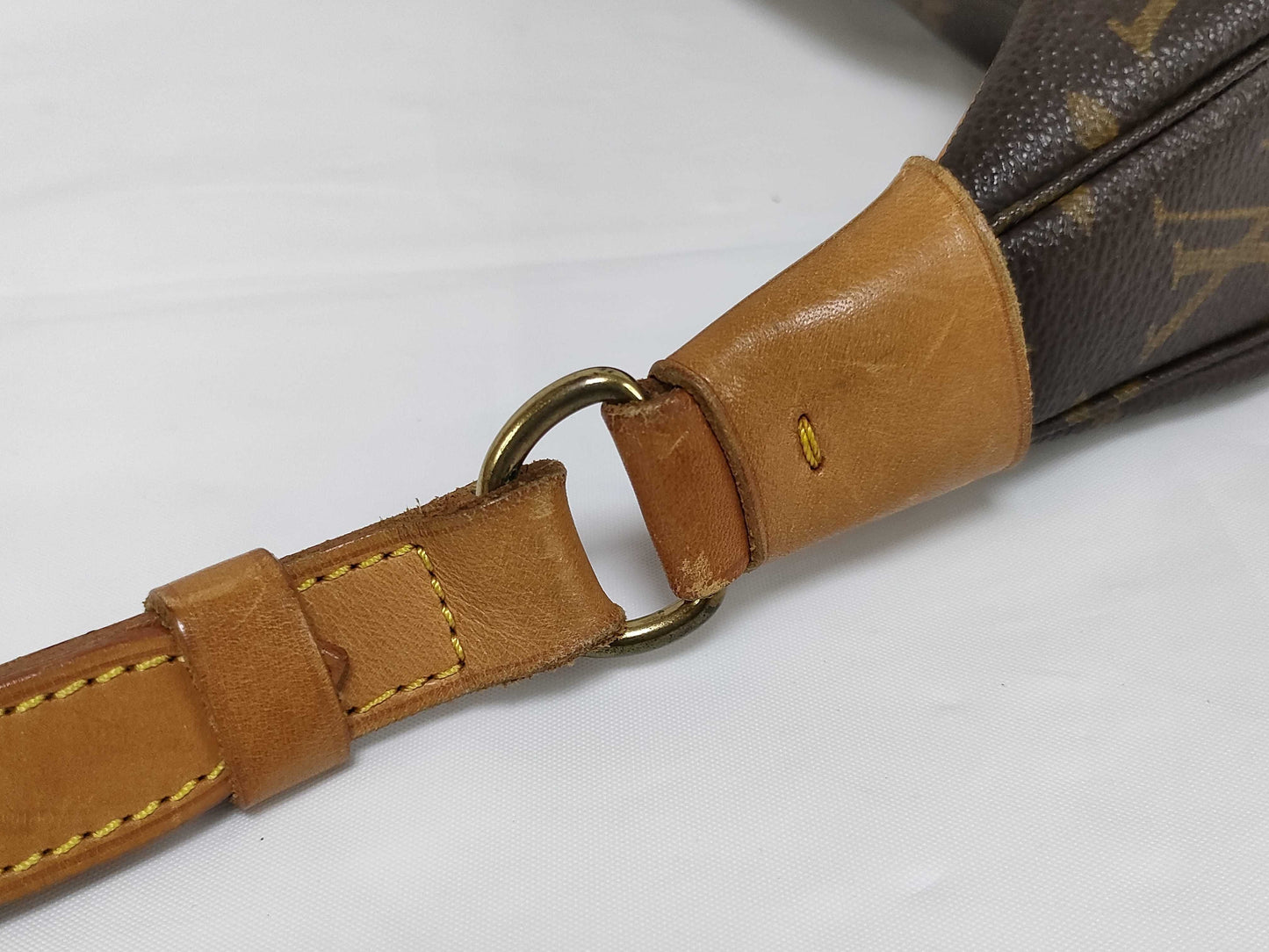 LOUIS VUITTON Monogram Shoulder Bag