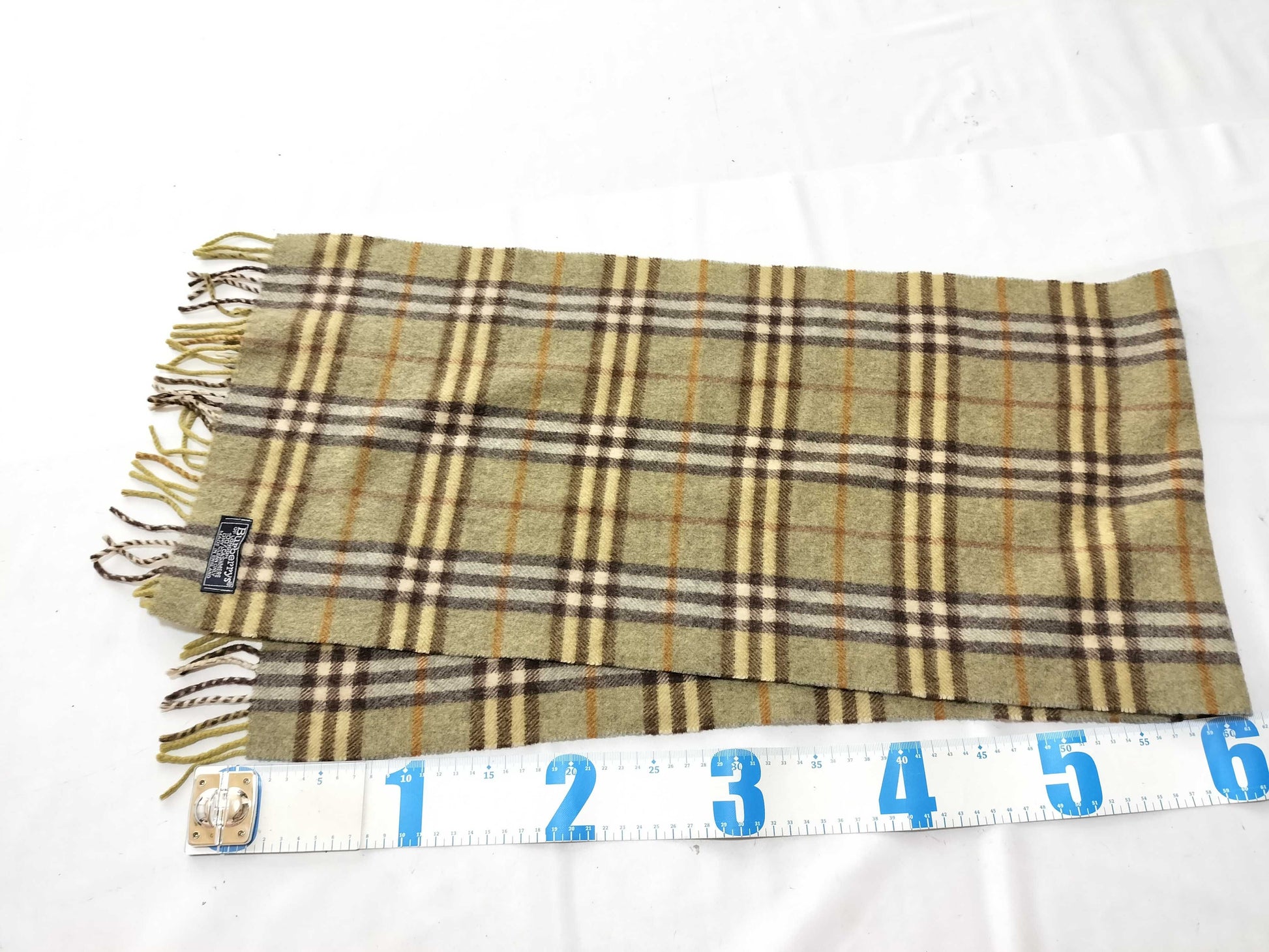 Burberrys Fringe Scarf, Nova Check, Made in England, 100% Cashmere, Green Scarf