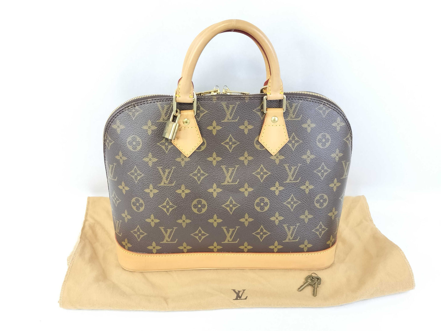 LOUIS VUITTON Monogram Louis Vuitton LOUIS VUITTON M51130 Monogram Alma PM Handbag Handbag