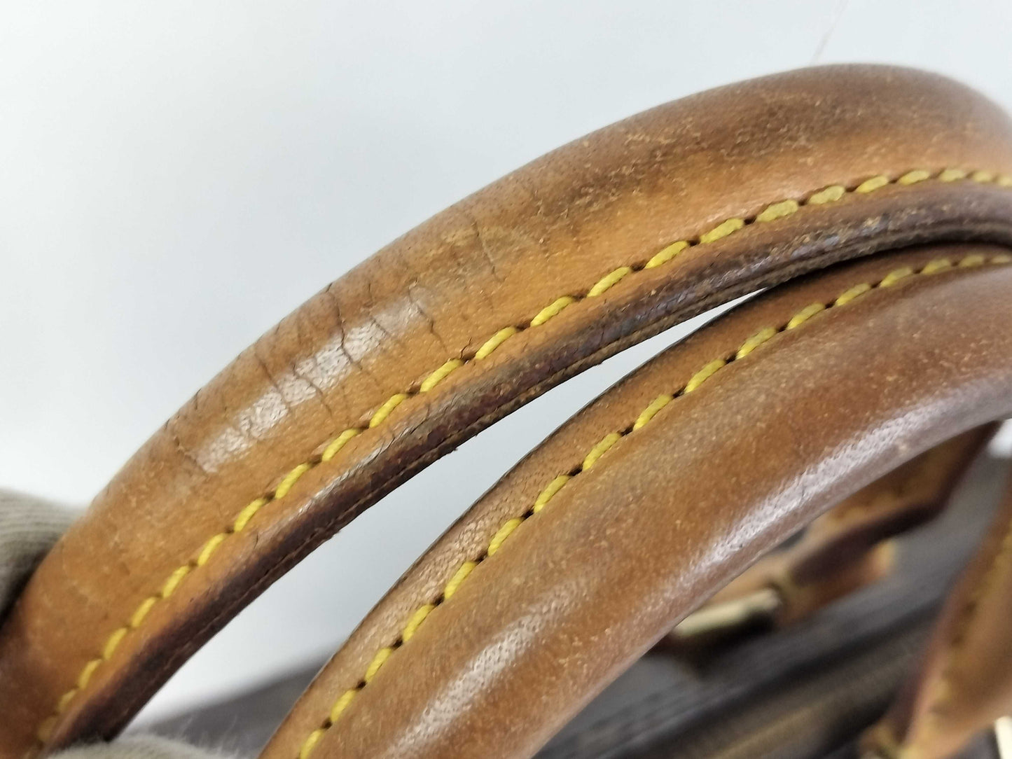 LOUIS VUITTON Monogram Louis Vuitton M41526 Monogram Speedy 30 Handbag