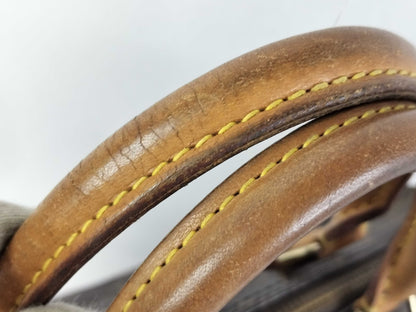 LOUIS VUITTON Monogram Louis Vuitton M41526 Monogram Speedy 30 Handbag