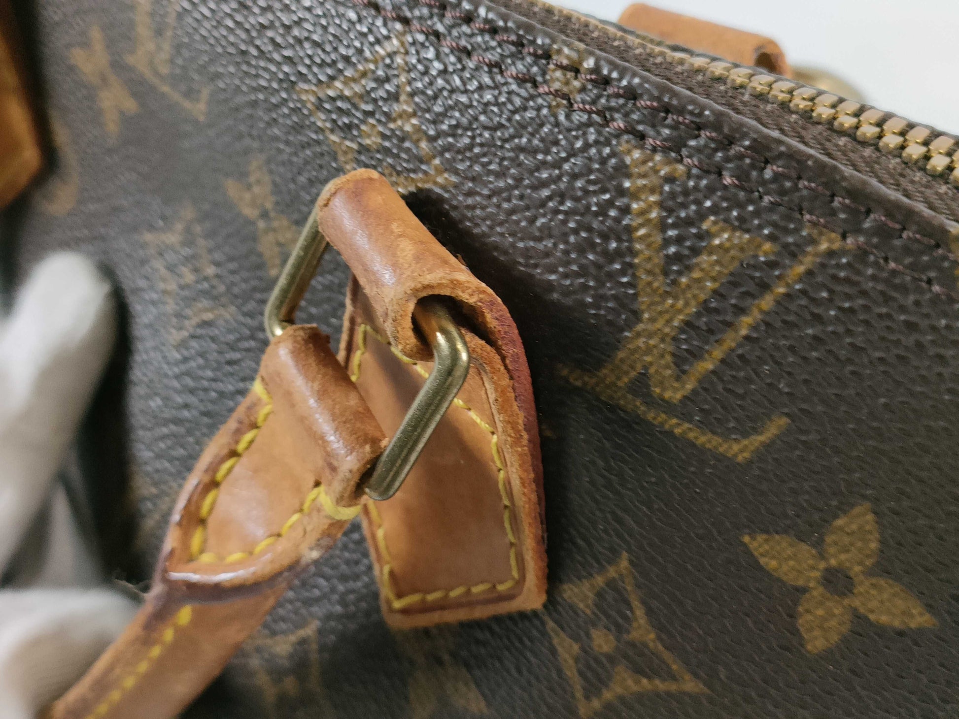 LOUIS VUITTON Monogram LV Alma PM M51130 Handbag