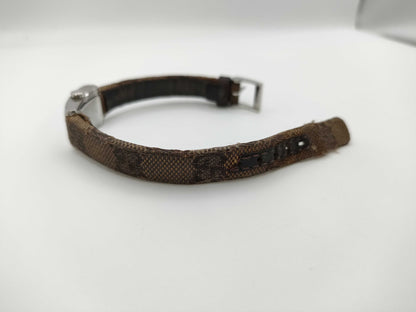 GUCCI 8600L Z6354 0011111 Quartz Women's Watch