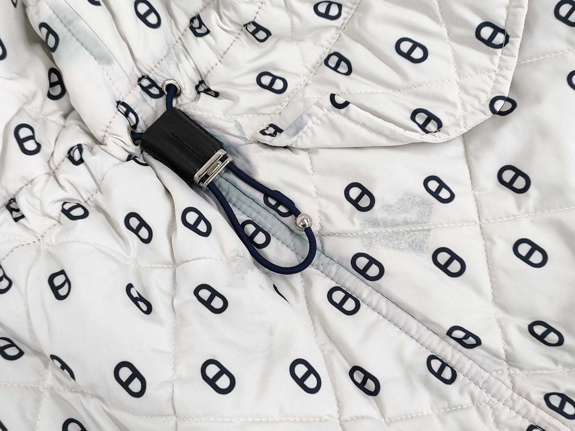 HERMES Women's Reversible Hoodie Jacket Size 34