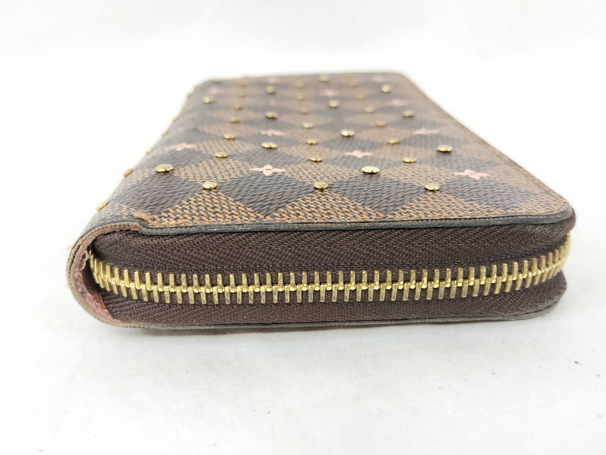 LOUIS VUITTON Damier Zippy Wallet with Studs, Flowers, and Rose Ballerine N60473, IC Activated