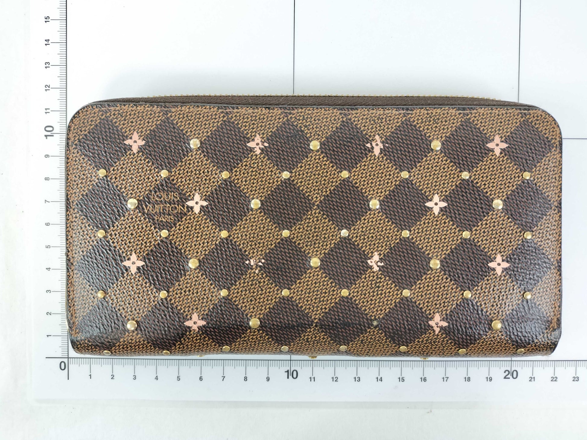 LOUIS VUITTON Damier Zippy Wallet with Studs, Flowers, and Rose Ballerine N60473, IC Activated
