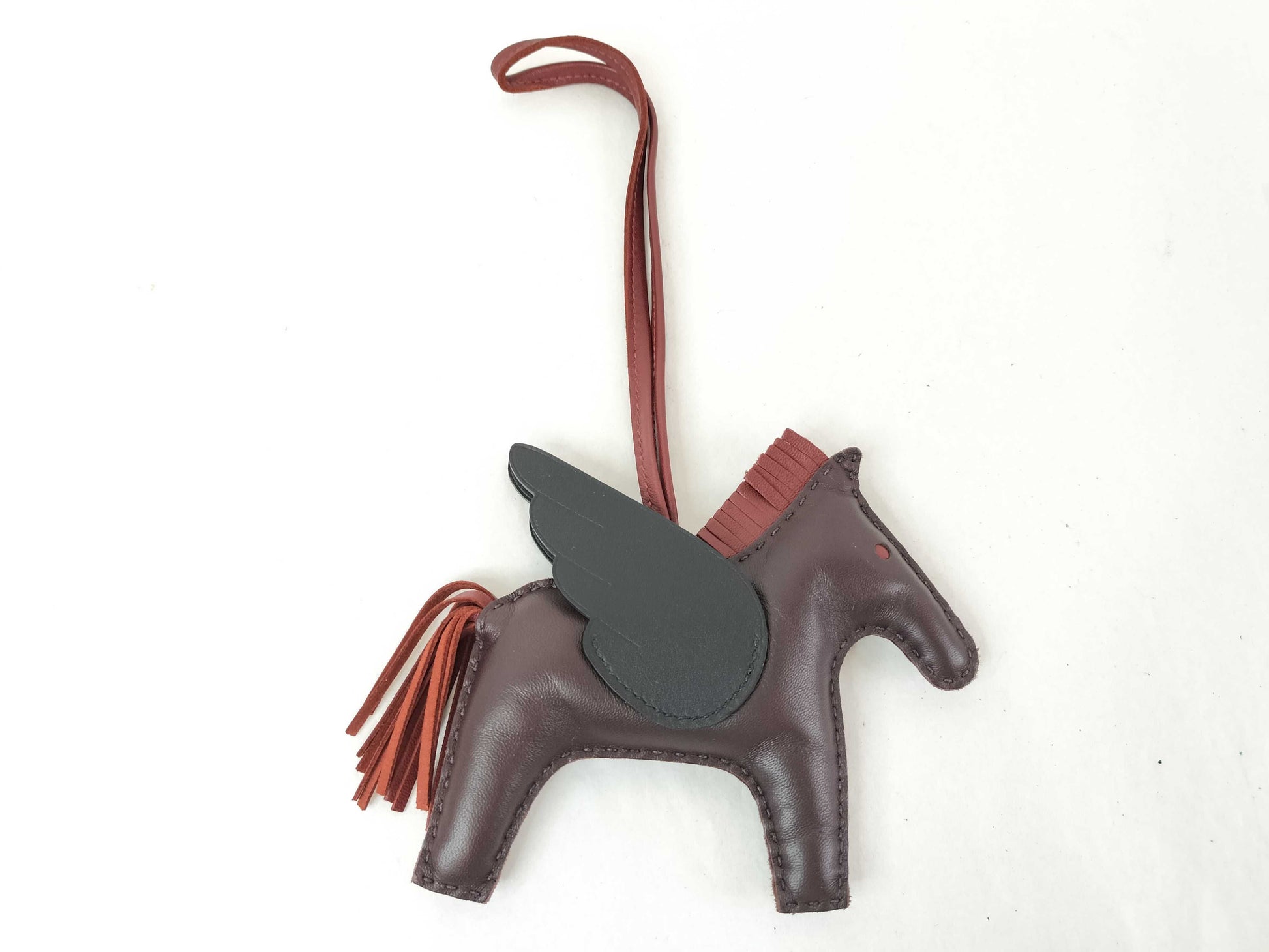 HERMES Rodeo Charm Pegasus MM Rouge Serie Rouge H Black B Engraved Charm