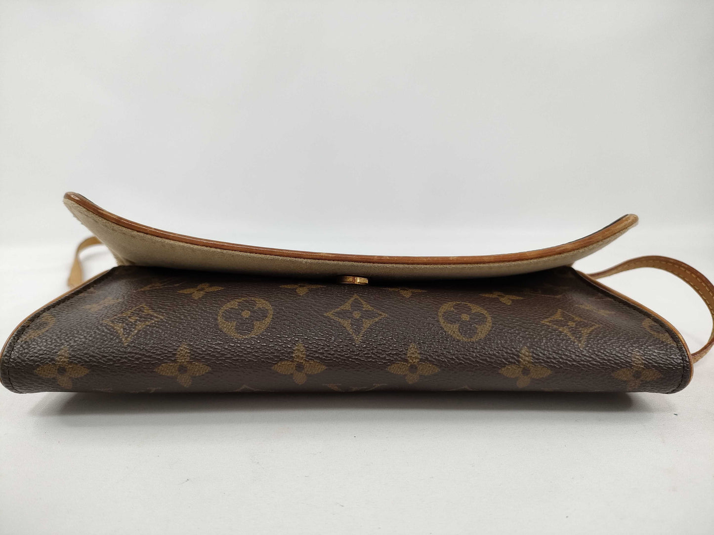 LOUIS VUITTON Monogram LV Shoulder Bag