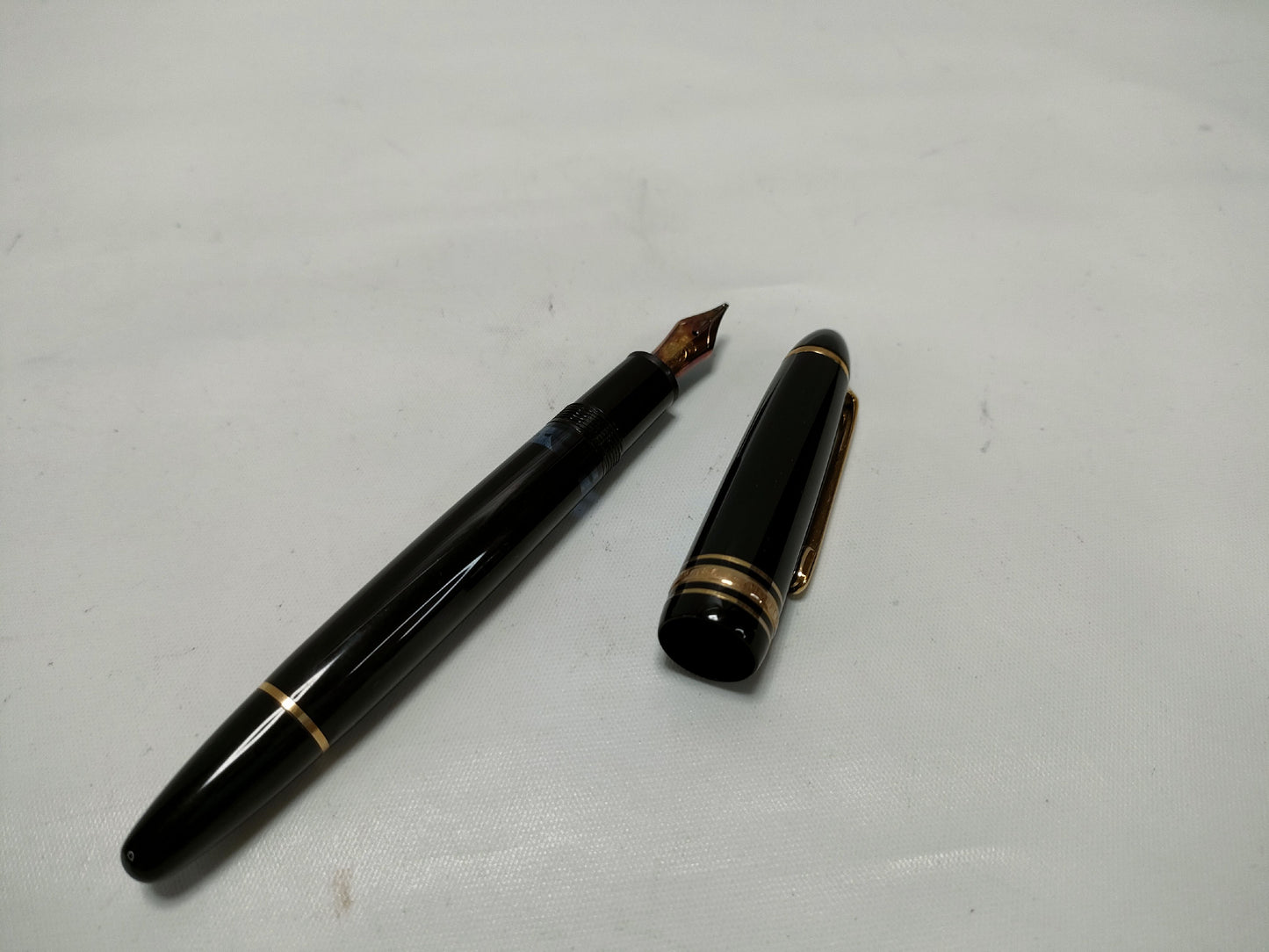 MONTBLANC Montblanc Pens and Fountain Pens