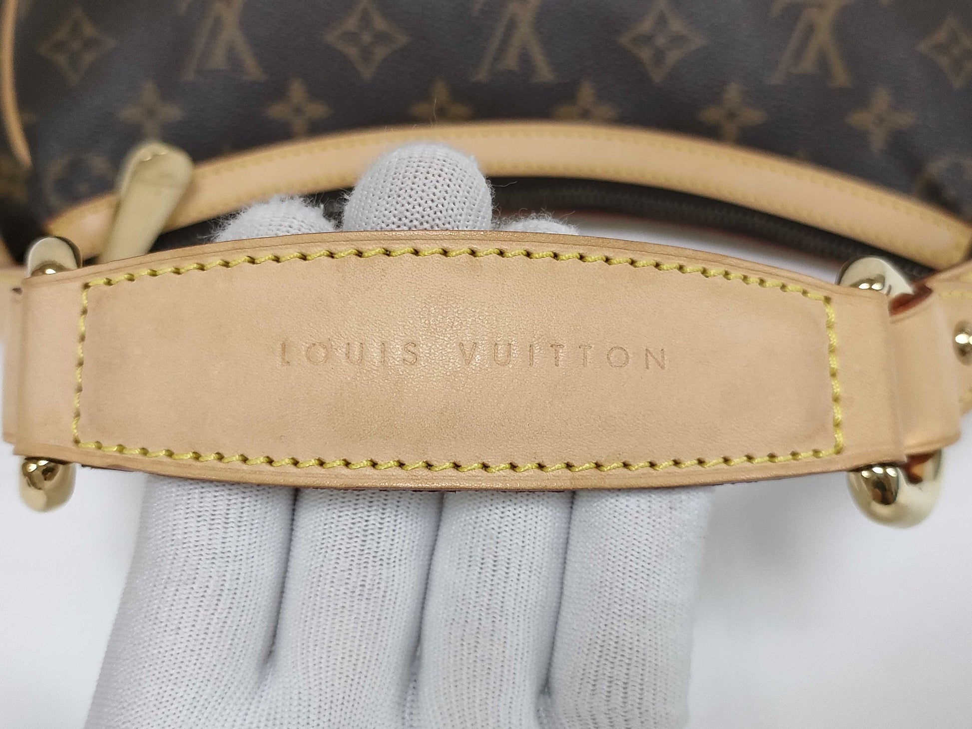 LOUIS VUITTON Monogram Turam PM M40076 Shoulder Bag